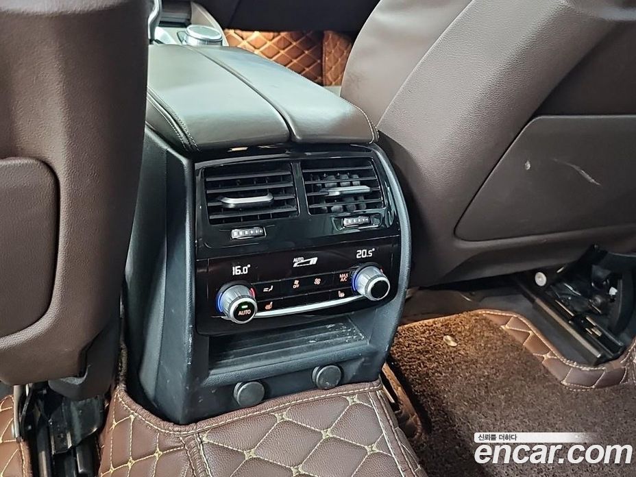 BMW 6-Series GT (G32) фото 13