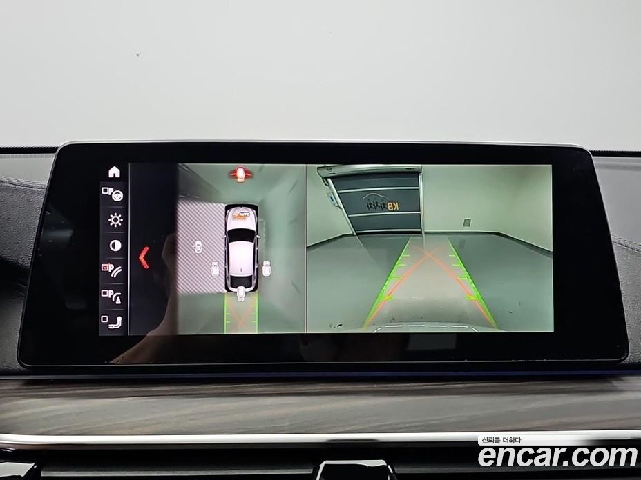 BMW 6-Series GT (G32) фото 16