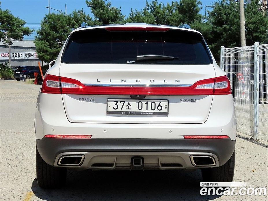 Lincoln MKX 2nd Gen фото 4