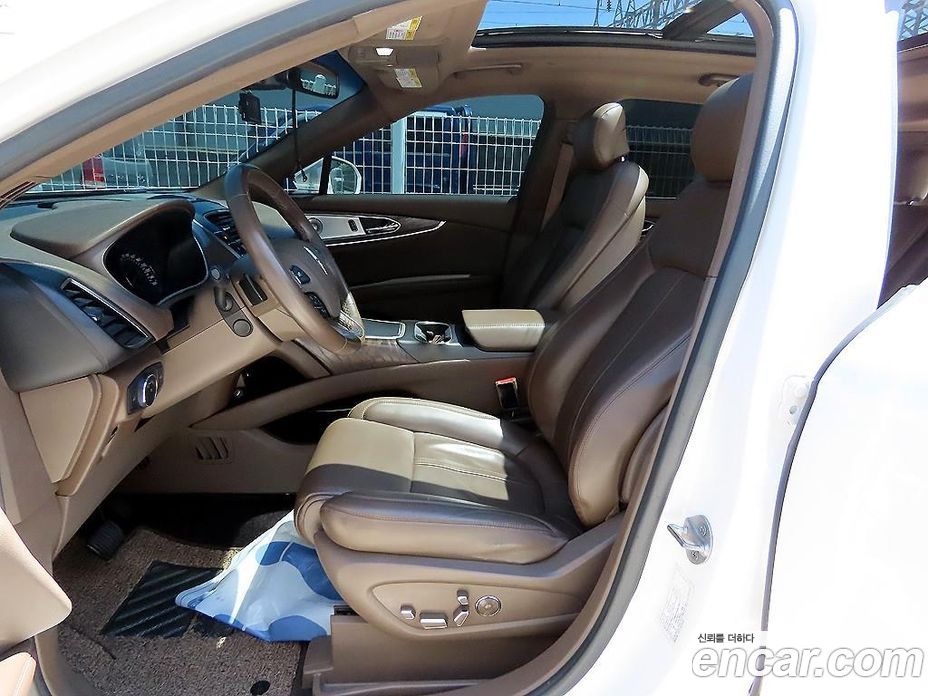 Lincoln MKX 2nd Gen фото 5