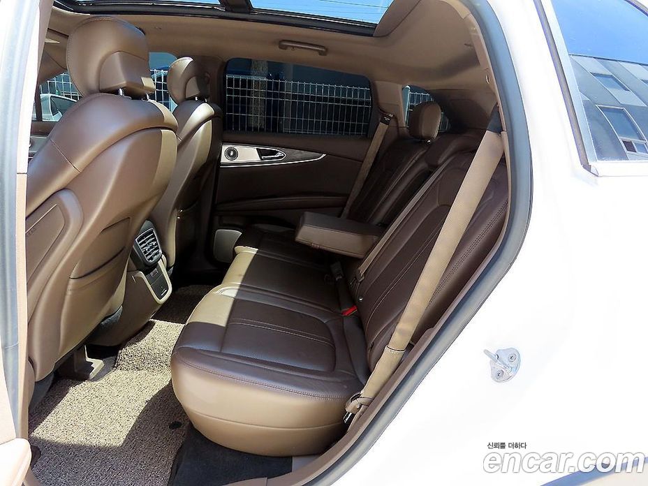 Lincoln MKX 2nd Gen фото 6