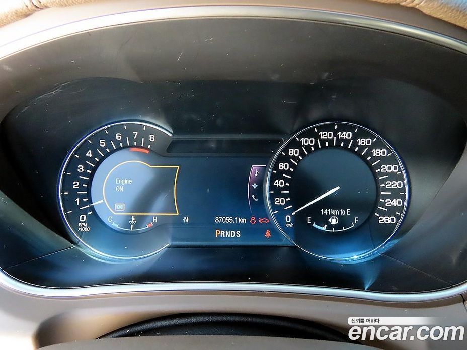 Lincoln MKX 2nd Gen фото 9