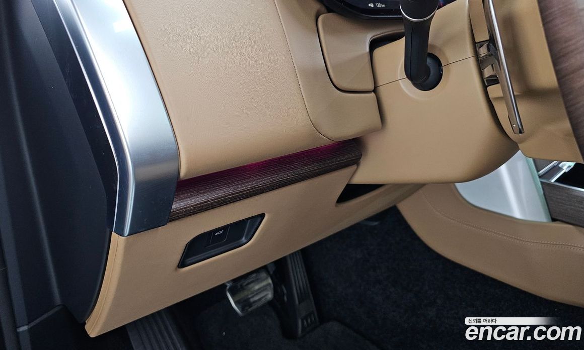 Land Rover Range Rover 5th Gen фото 35