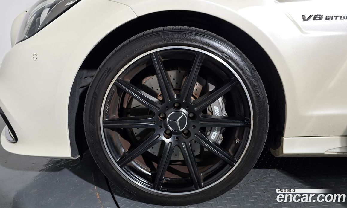 Mercedes-Benz CLS-Class W218 фото 5