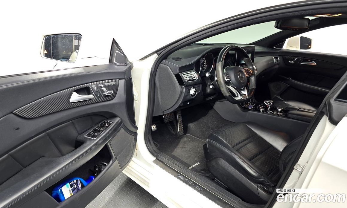 Mercedes-Benz CLS-Class W218 фото 10