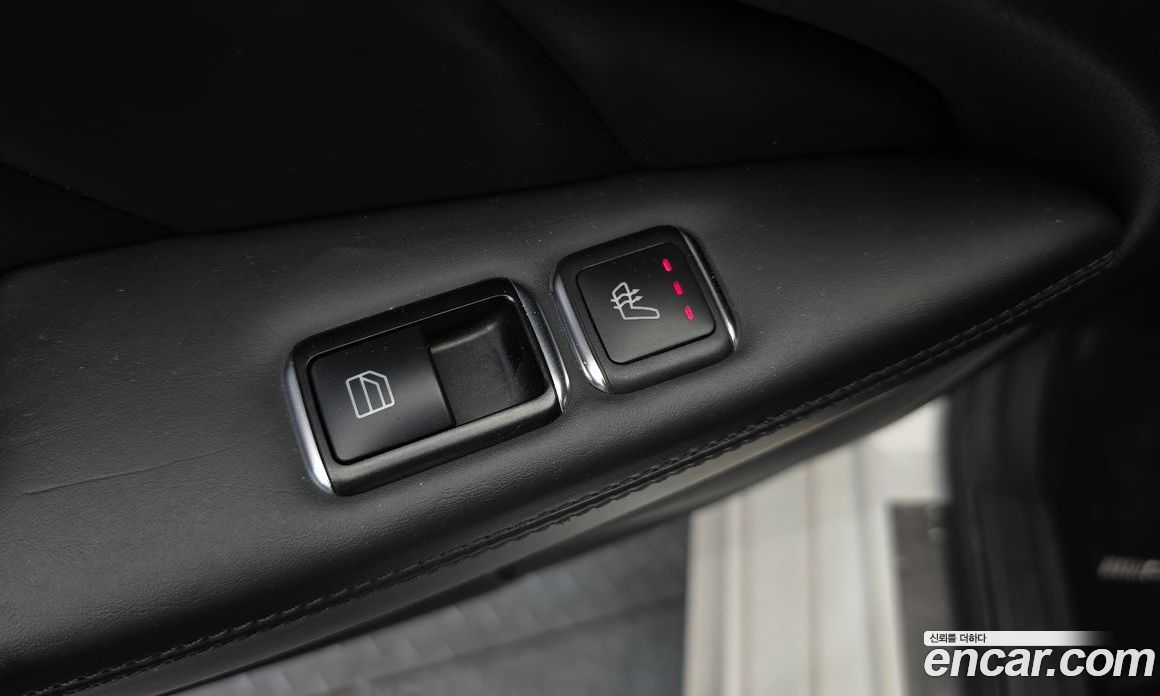 Mercedes-Benz CLS-Class W218 фото 17