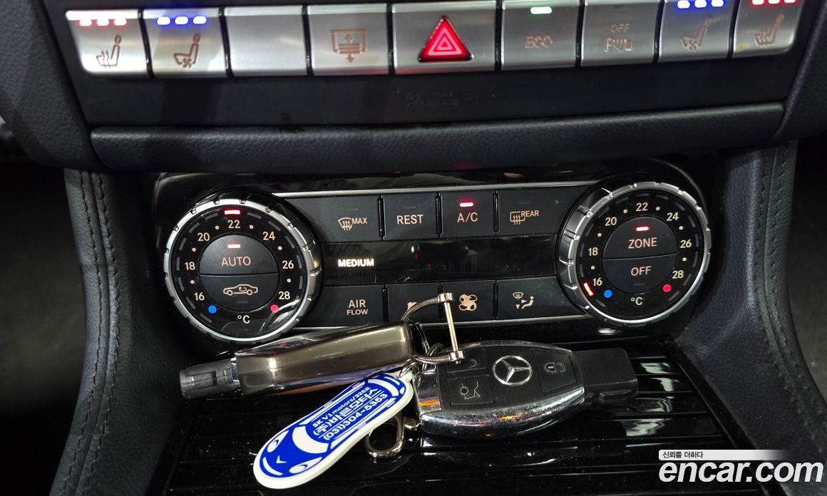 Mercedes-Benz CLS-Class W218 фото 20