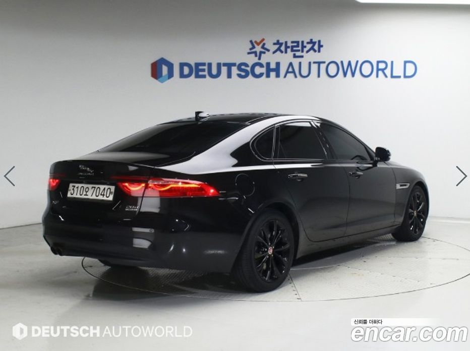 Jaguar XF (X260) фото 2
