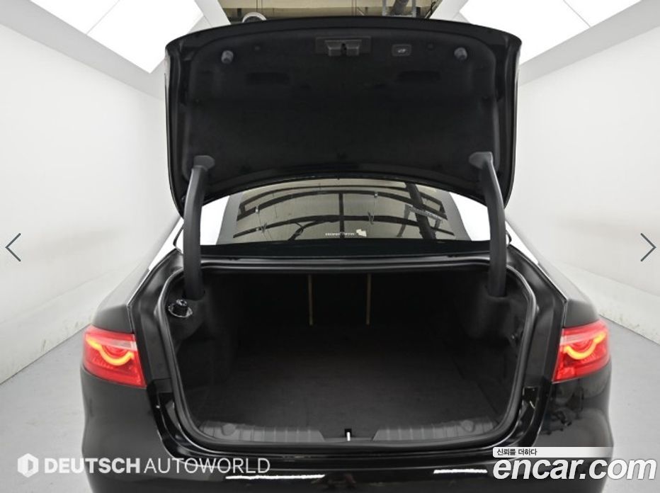 Jaguar XF (X260) фото 19