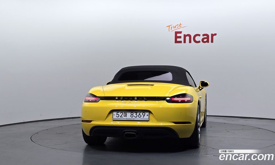 Porsche 718 Boxster фото 4