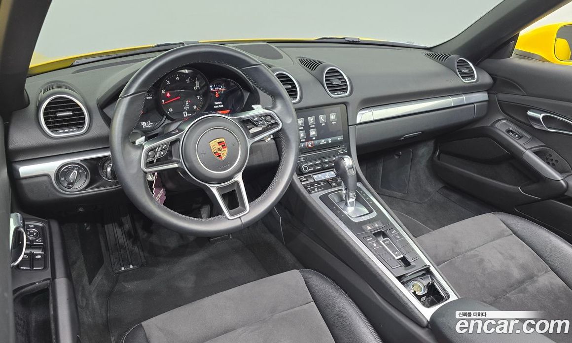 Porsche 718 Boxster фото 7