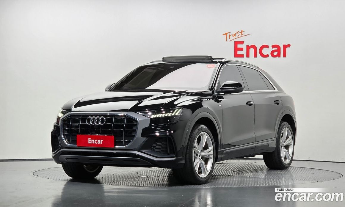 Audi Q8 (4M)