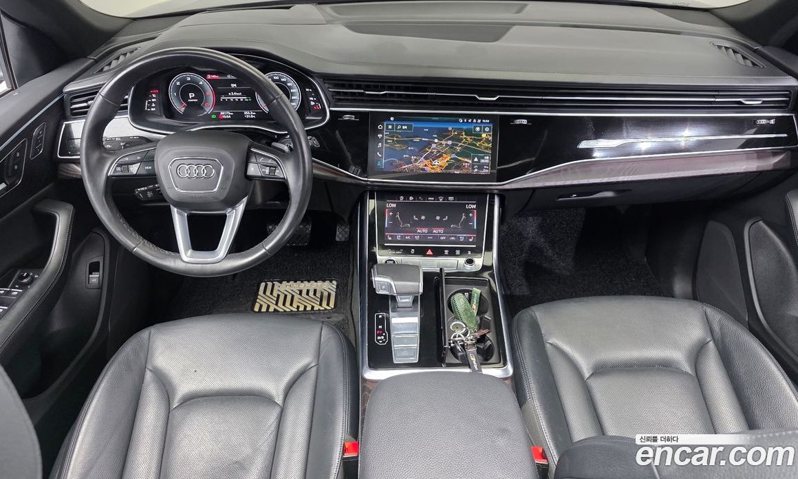 Audi Q8 (4M) фото 7