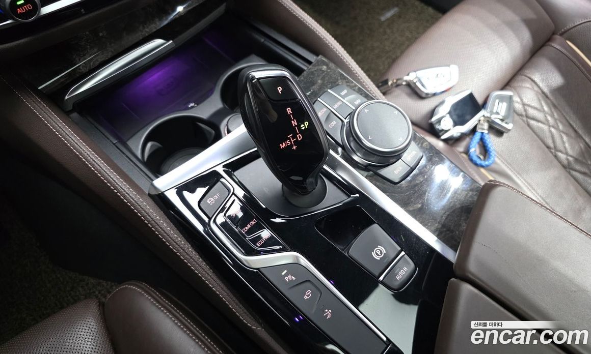 BMW 6-Series GT (G32) фото 9