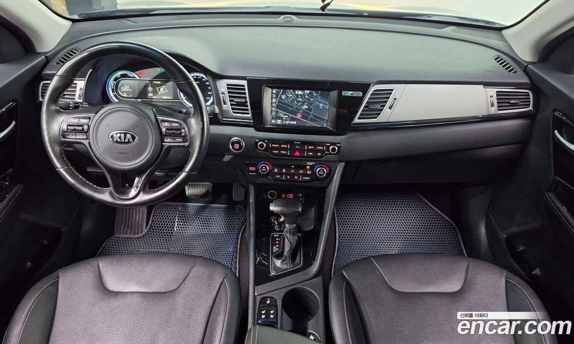 Kia Niro фото 7
