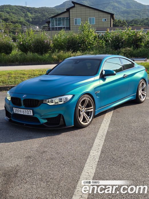 BMW M4 (F82)