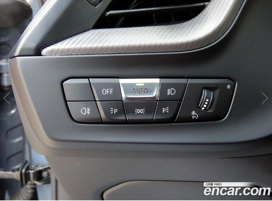 BMW 2-Series (F44) фото 12