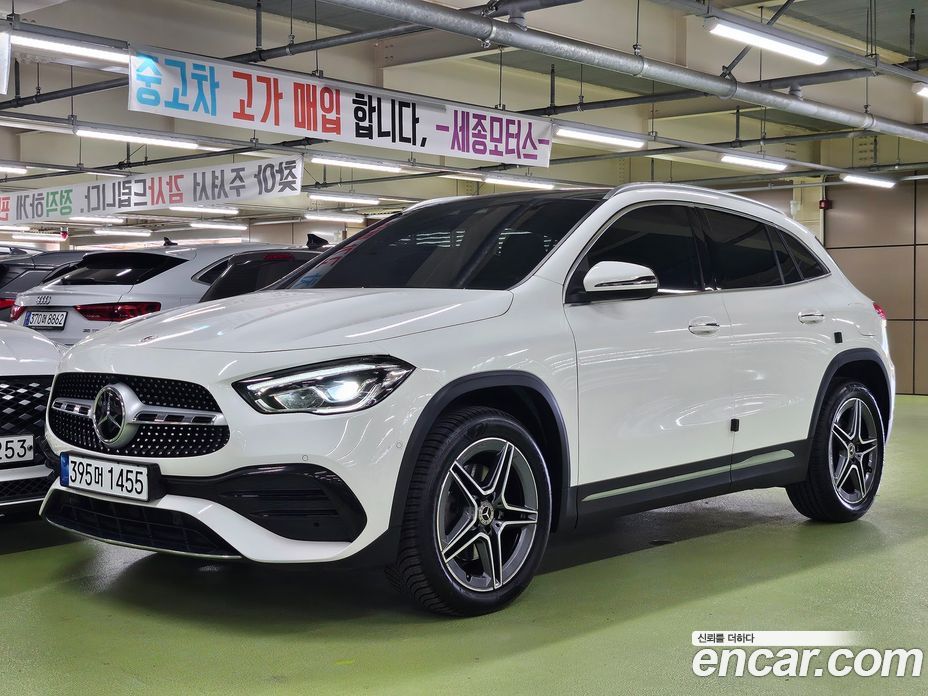 Mercedes-Benz GLA-Class H247