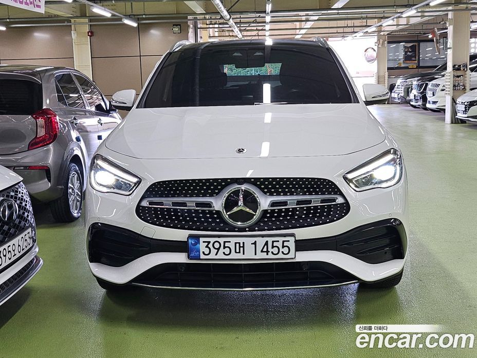 Mercedes-Benz GLA-Class H247 фото 3