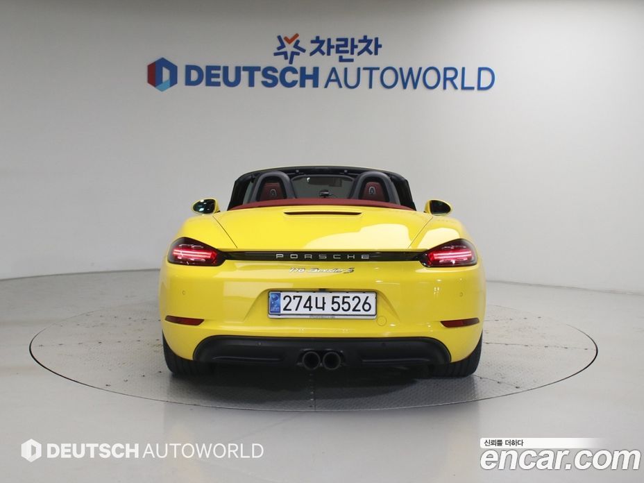 Porsche 718 Boxster фото 4