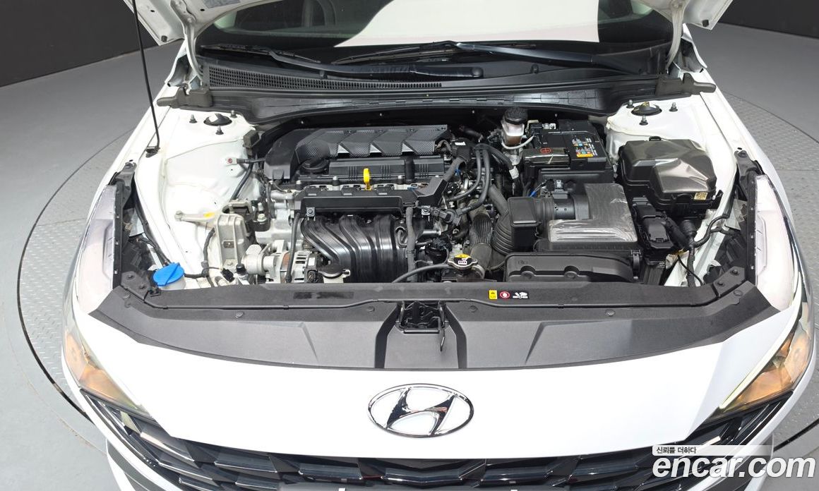 Hyundai Avante (CN7) фото 6