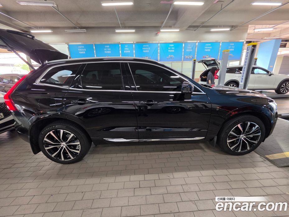 Volvo XC60 2nd Gen фото 3