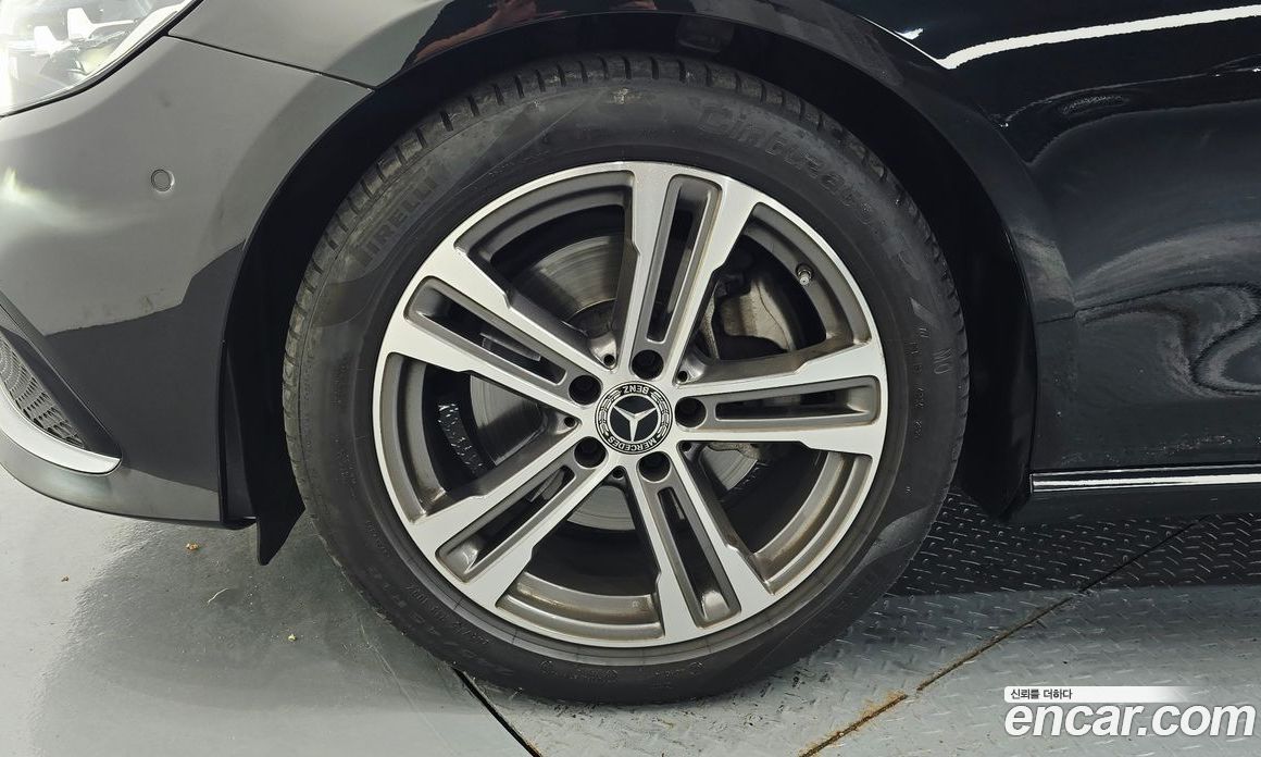 Mercedes-Benz E-Class W213 фото 5