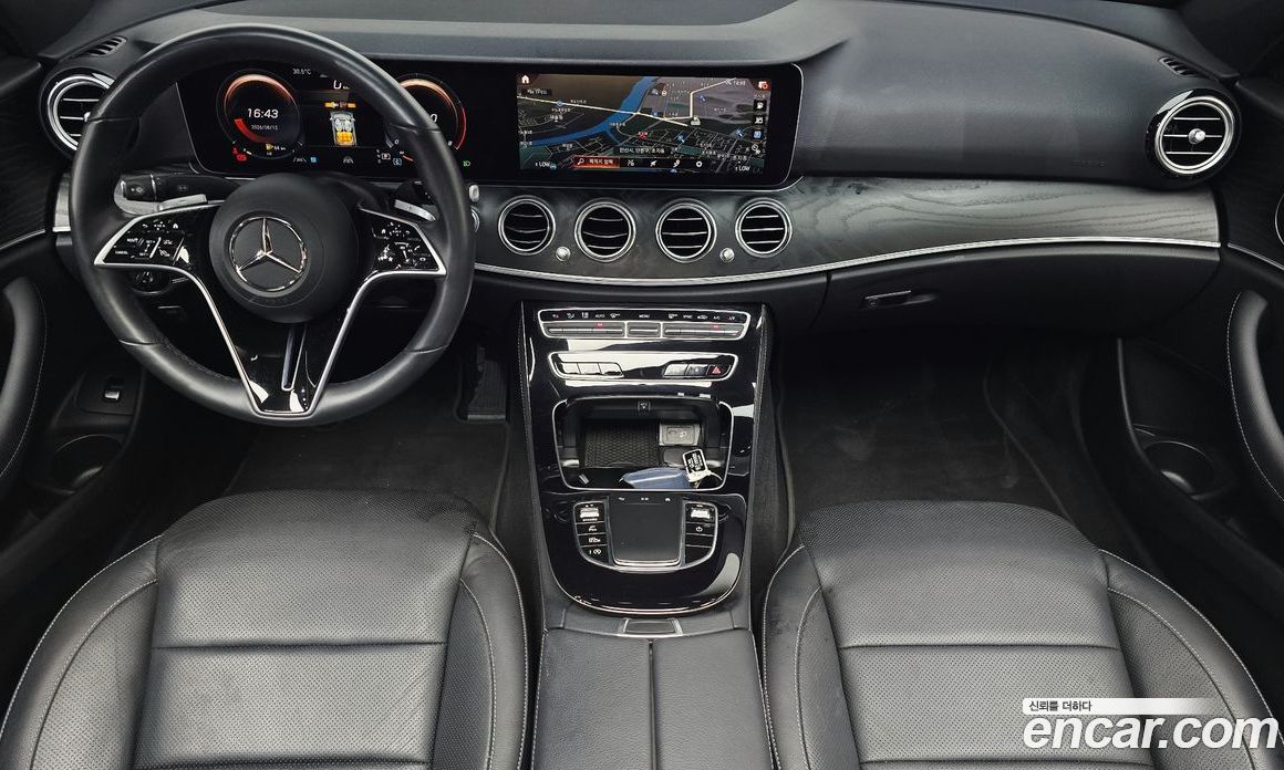 Mercedes-Benz E-Class W213 фото 7