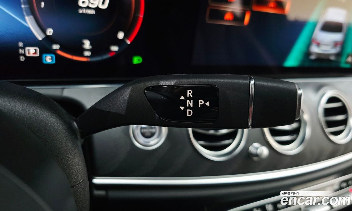 Mercedes-Benz E-Class W213 фото 9