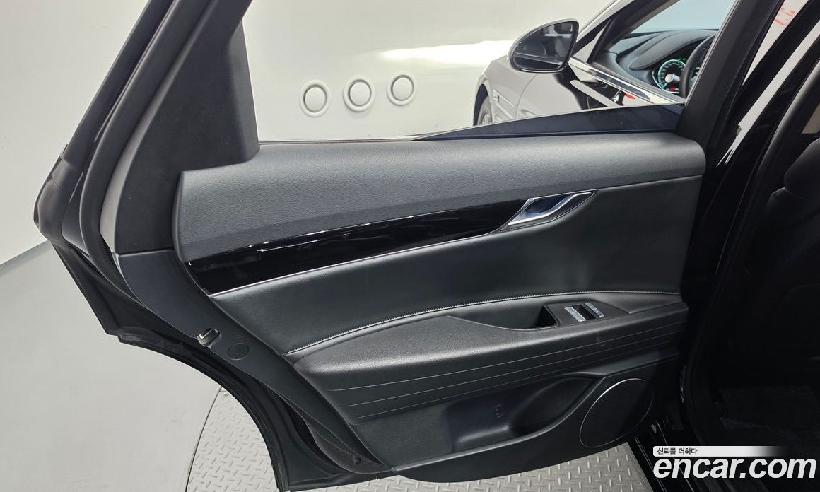 Genesis G80 (RG3) фото 25
