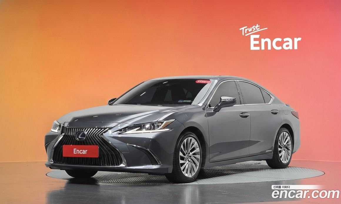 Lexus ES300h 7th Gen фото 20