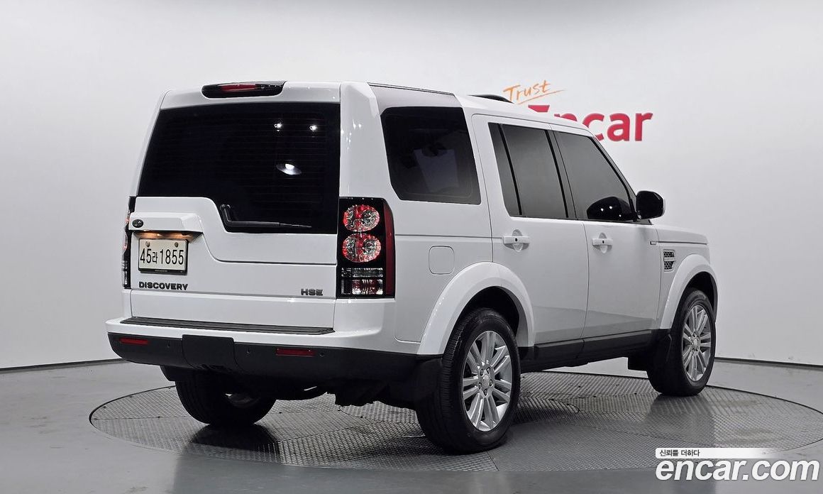 Land Rover Discovery 4 фото 3