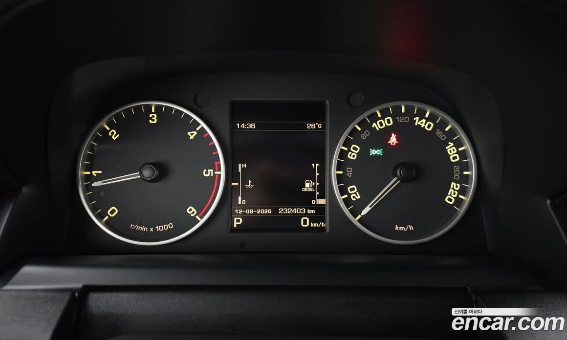Land Rover Discovery 4 фото 8