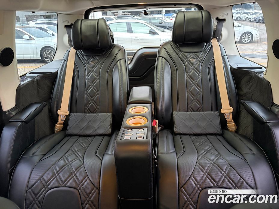 Land Rover Discovery 4 фото 12
