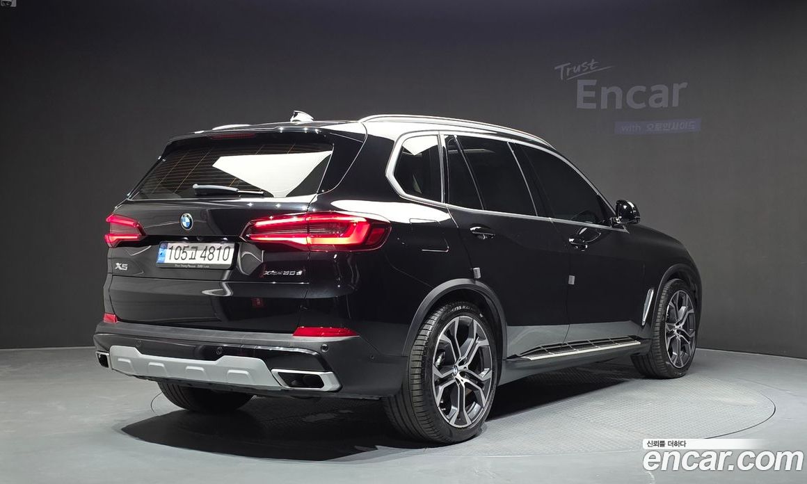 BMW X5 (G05) фото 2
