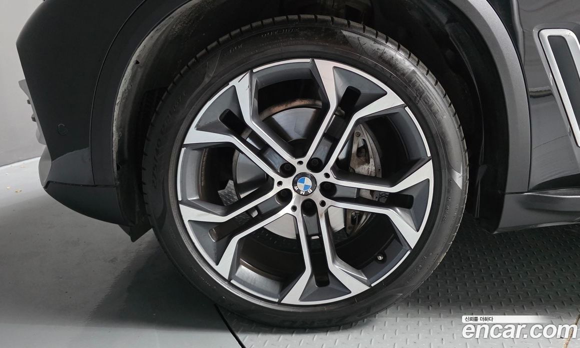 BMW X5 (G05) фото 5