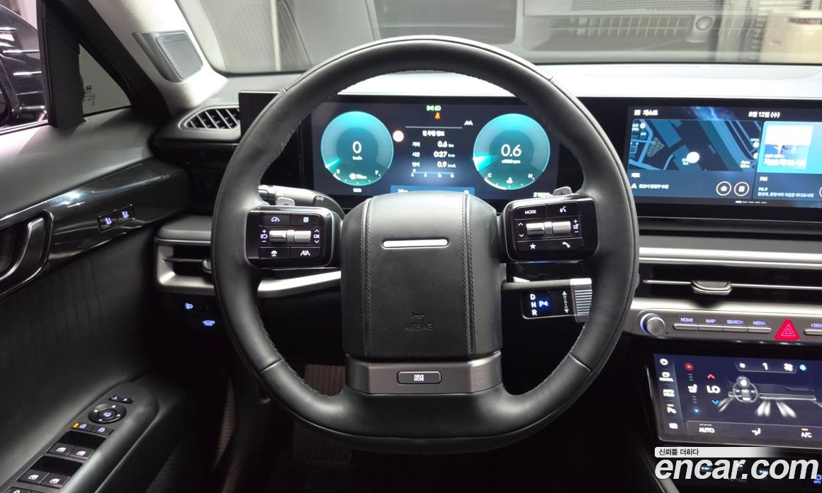 Hyundai Grandeur (GN7) фото 13