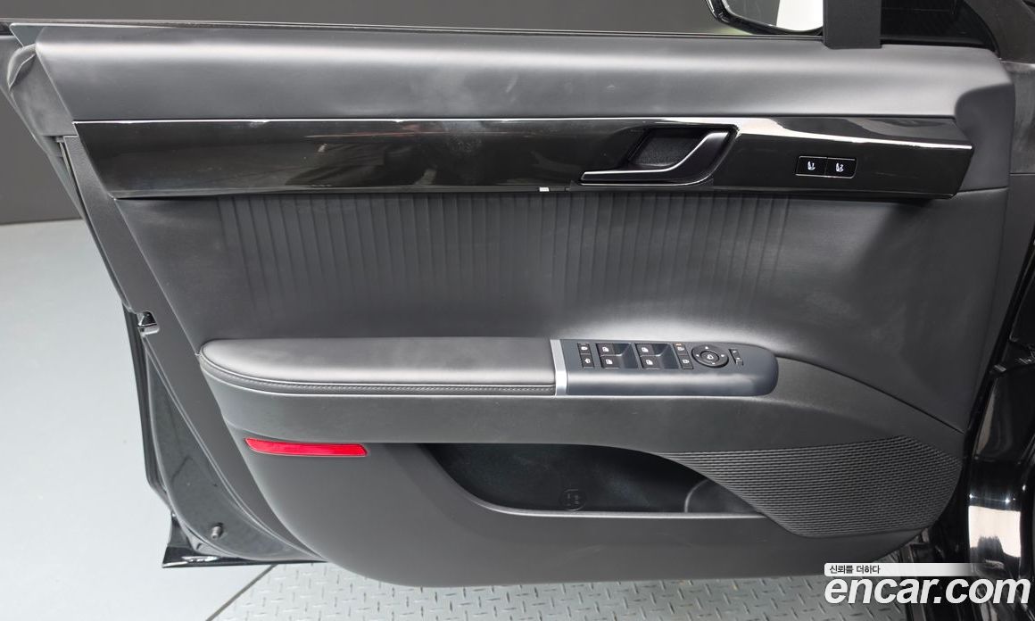 Hyundai Grandeur (GN7) фото 24