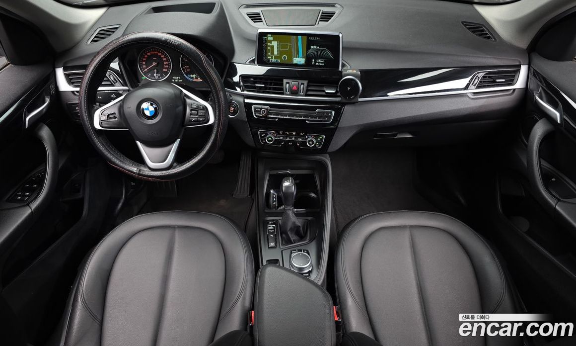 BMW X1 (F48) фото 7