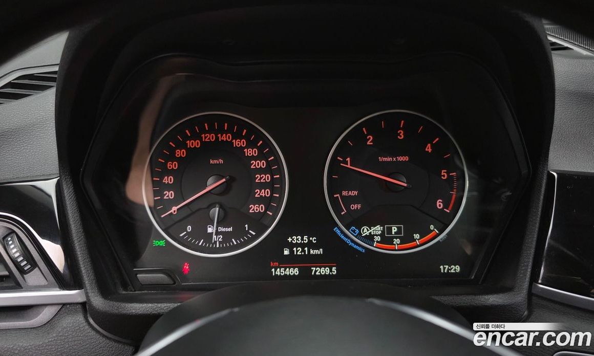 BMW X1 (F48) фото 8