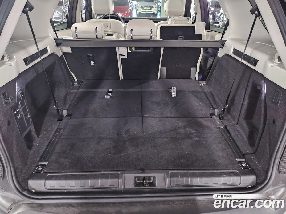 Land Rover Discovery 5 фото 4