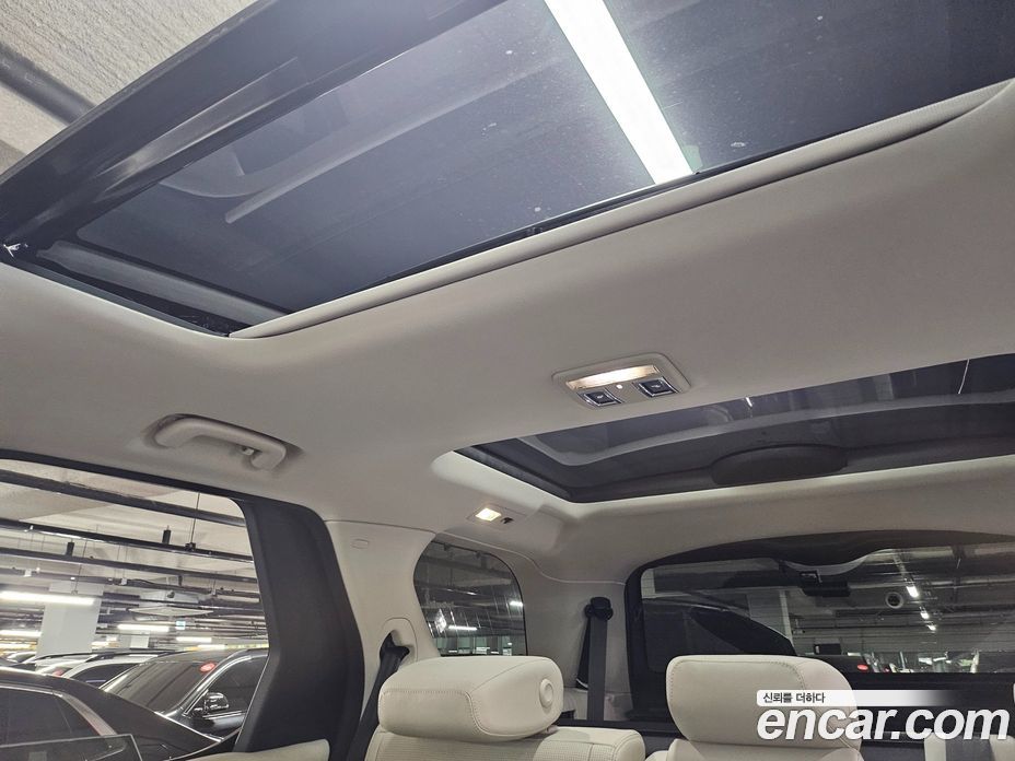 Land Rover Discovery 5 фото 19