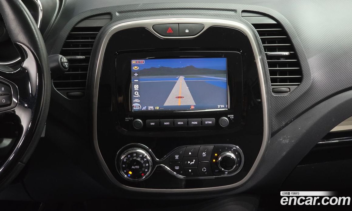 Renault Korea (Samsung) QM3 фото 13