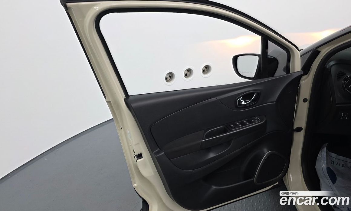 Renault Korea (Samsung) QM3 фото 24
