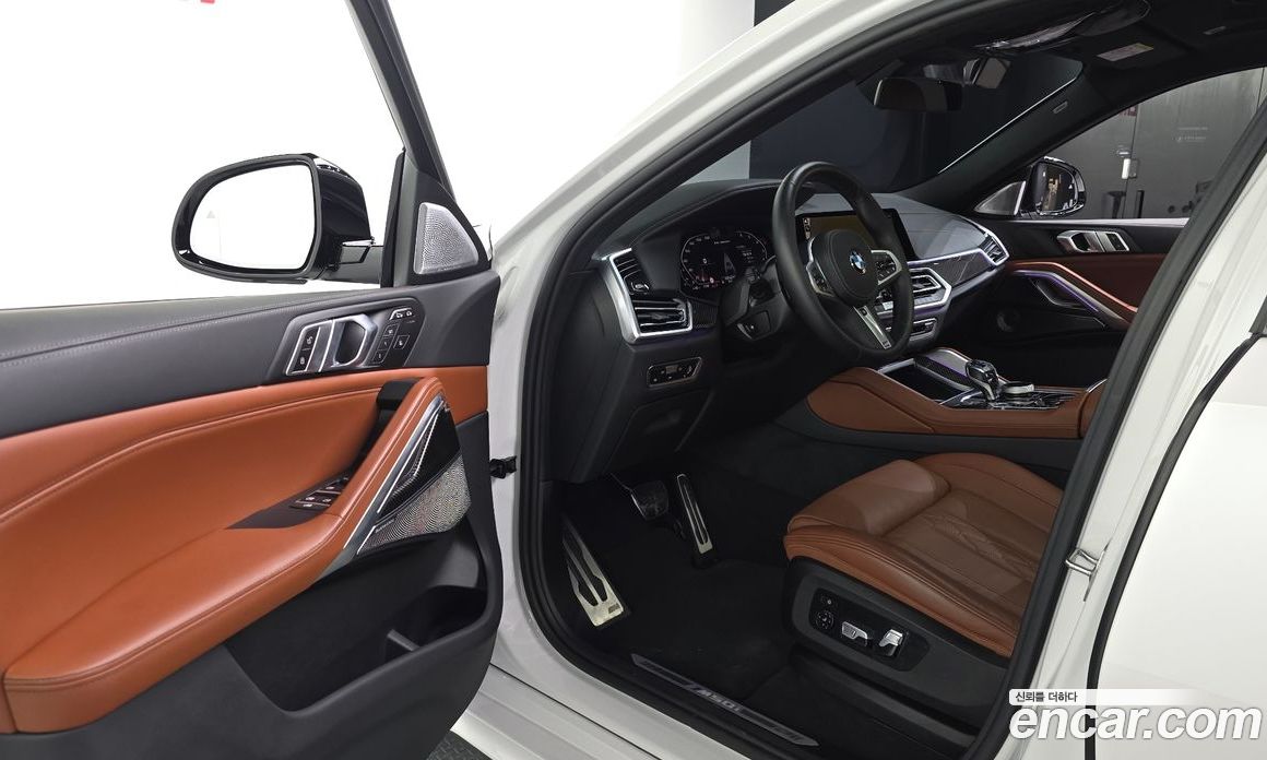 BMW X6 (G06) фото 10