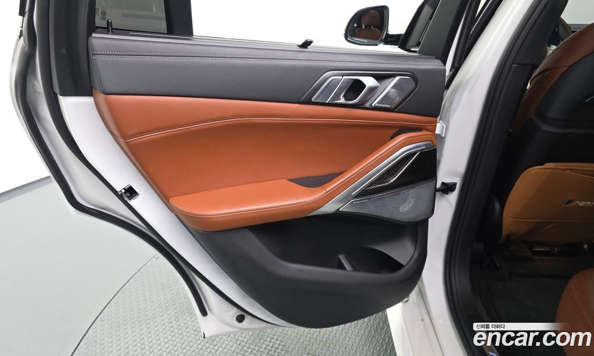BMW X6 (G06) фото 25