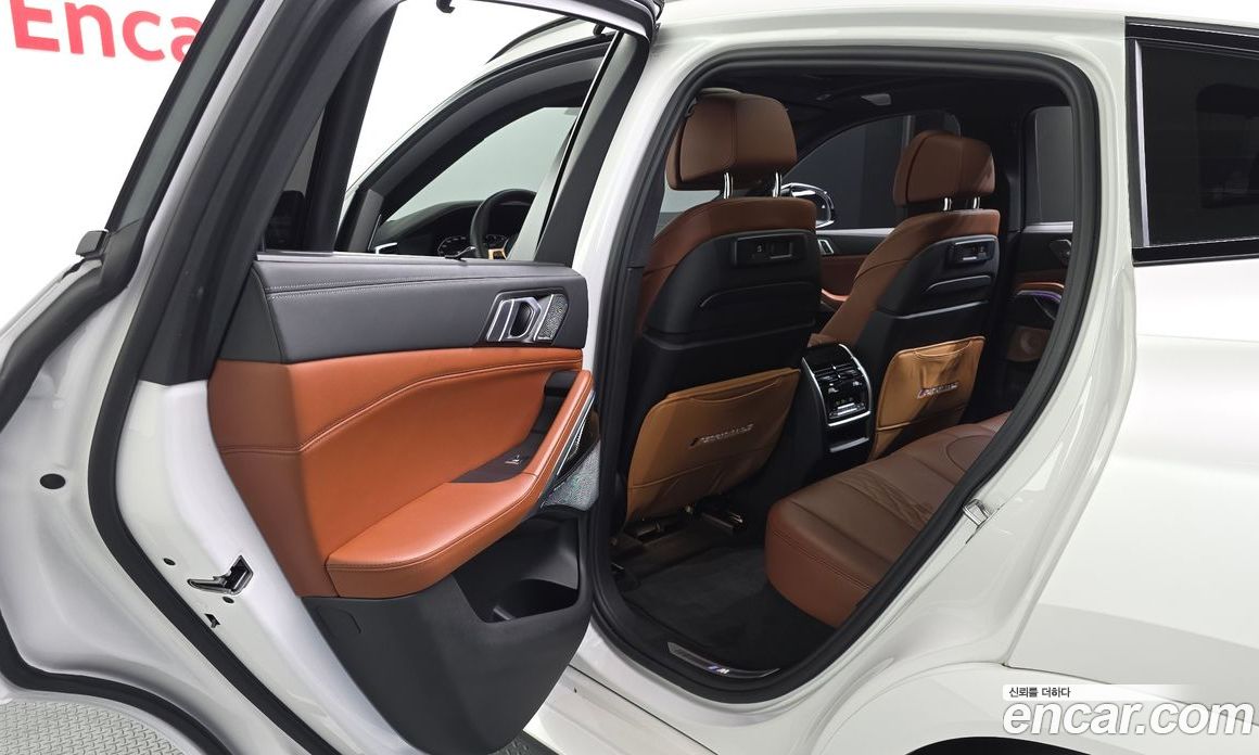 BMW X6 (G06) фото 26