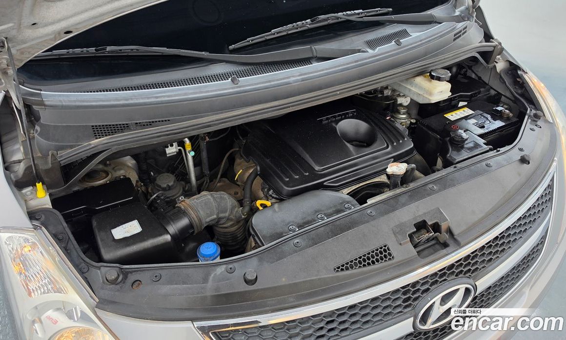 Hyundai Grand Starex фото 6