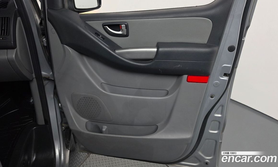 Hyundai Grand Starex фото 25