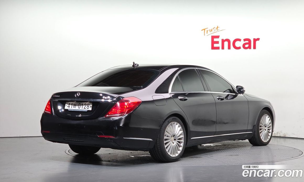 Mercedes-Benz S-Class W222 фото 2